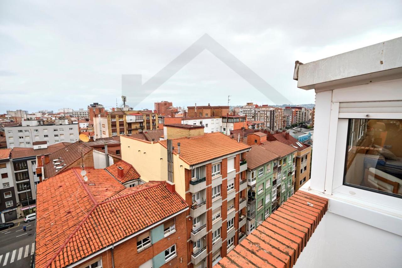 Espectacular Ático a un paso del Centro de Gijón Bed and Breakfast Esterno foto