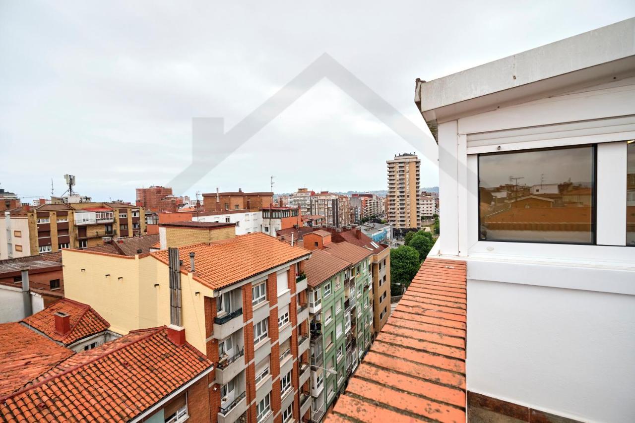 Espectacular Ático a un paso del Centro de Gijón Bed and Breakfast Esterno foto